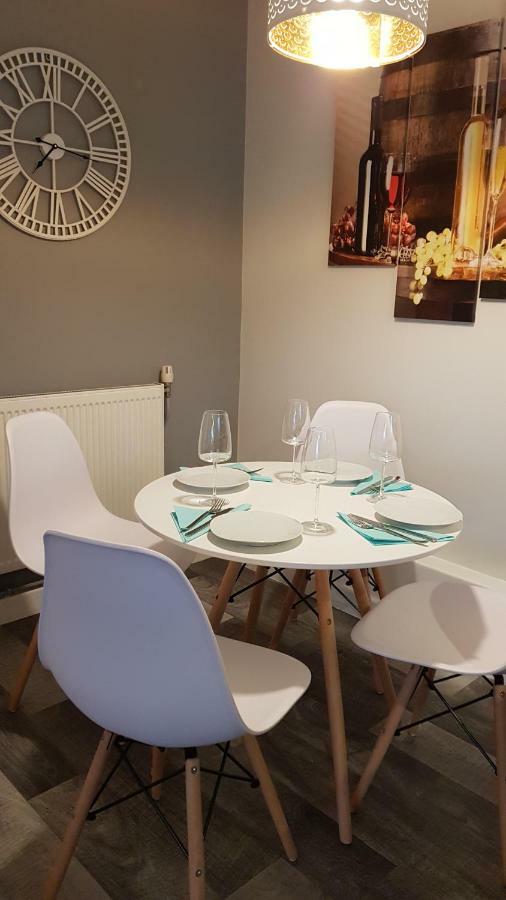 Marston GreenNew Contemporary Flat Minutes From Airport & Necアパートメント エクステリア 写真